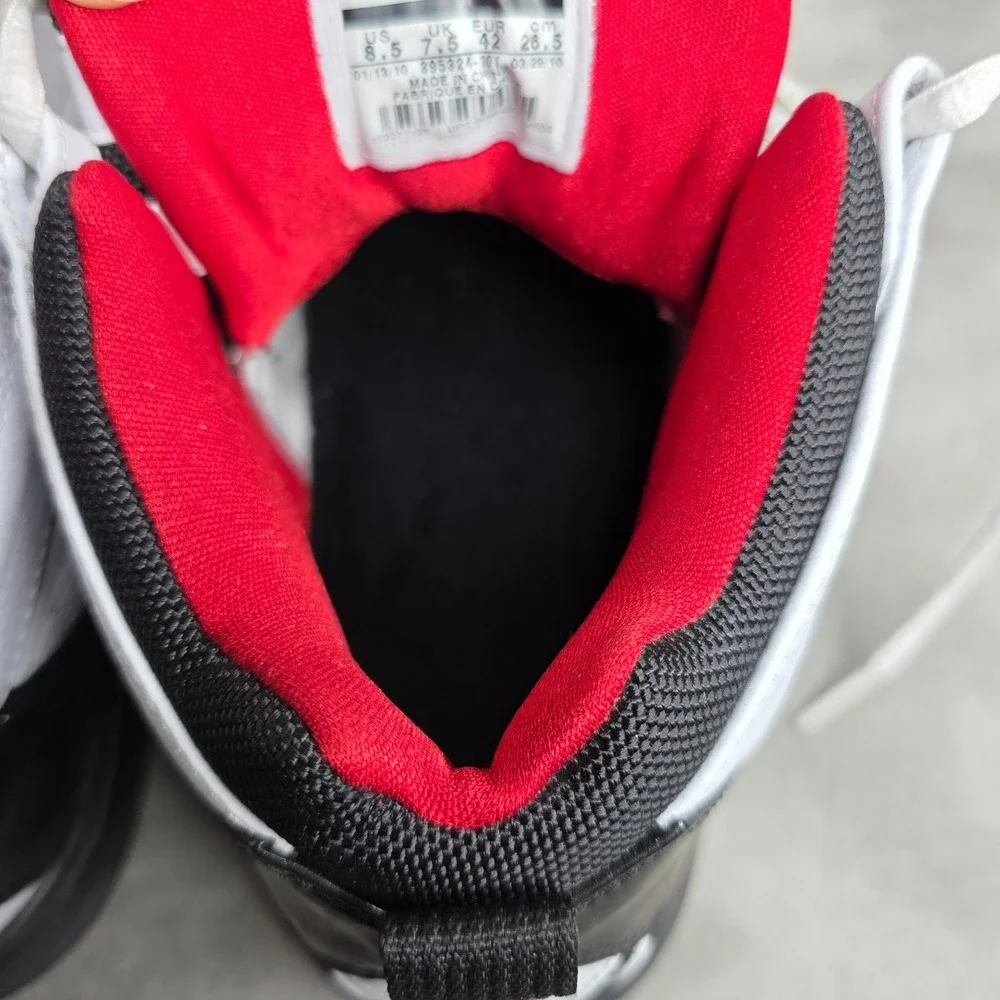 JORDAN FLIGHT TEAM‎ 395324-101 White/Black/Red Sneakers Shoes Men's Sz 8.5 w/Box